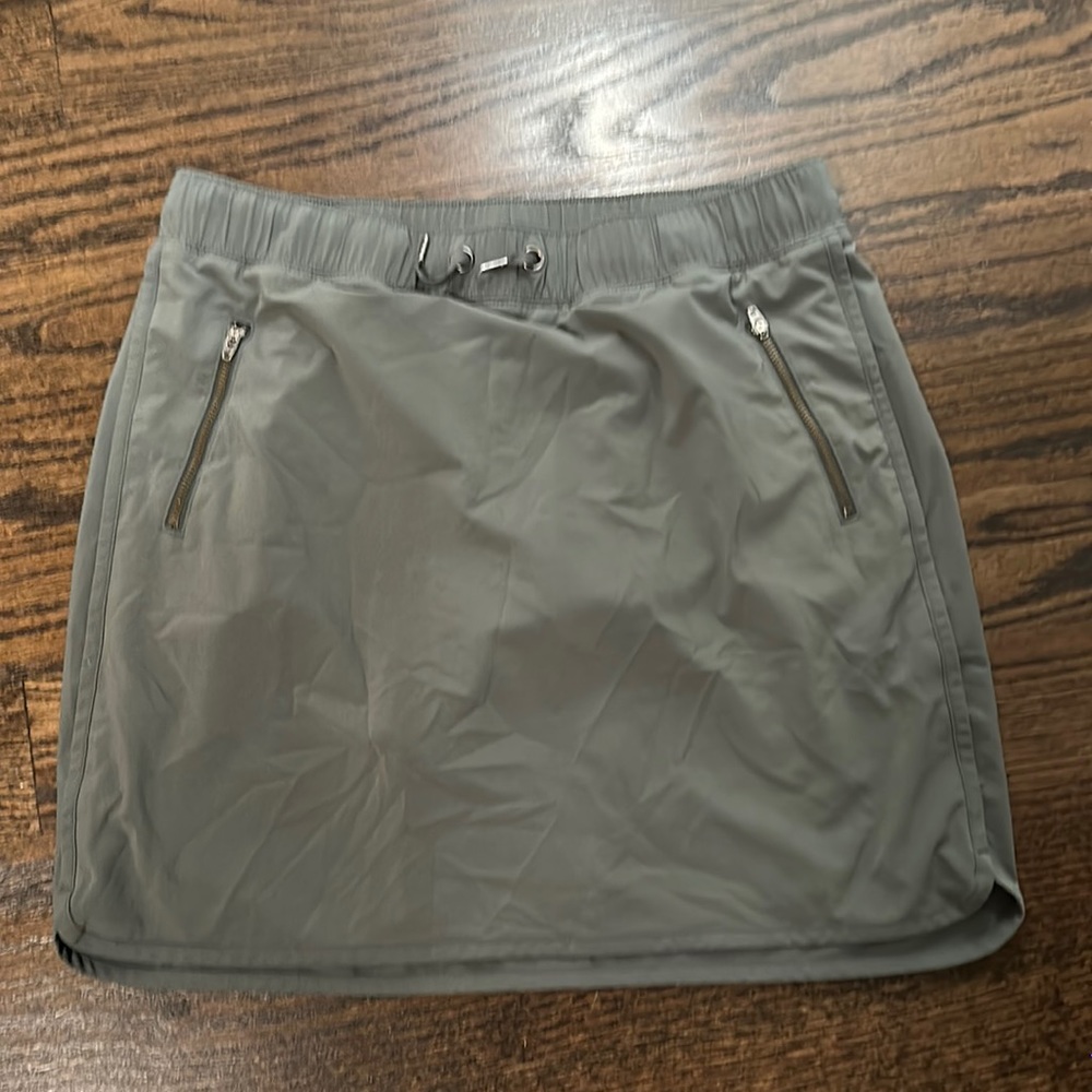 Athleta skort MT